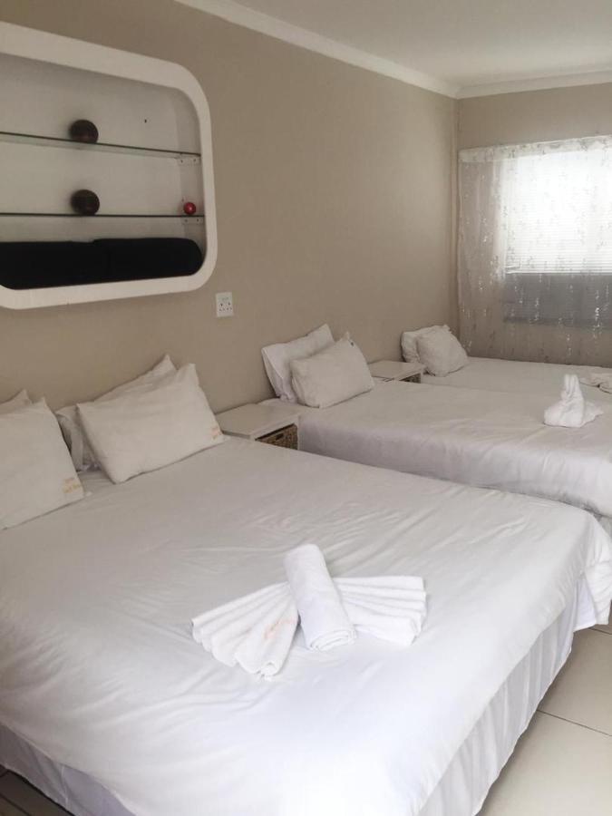 Stevens Guesthouse スワコプムント エクステリア 写真